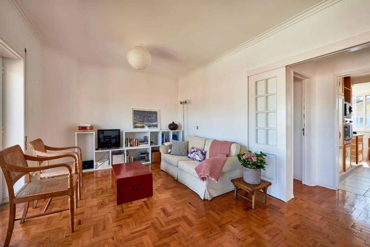 Bright Apartment With Garden In Cascais Exteriör bild