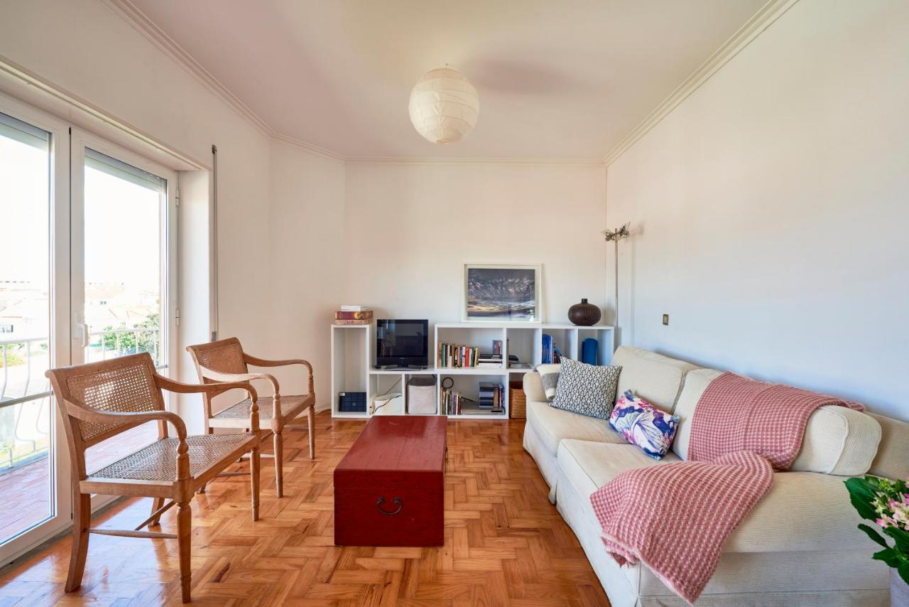 Bright Apartment With Garden In Cascais Exteriör bild