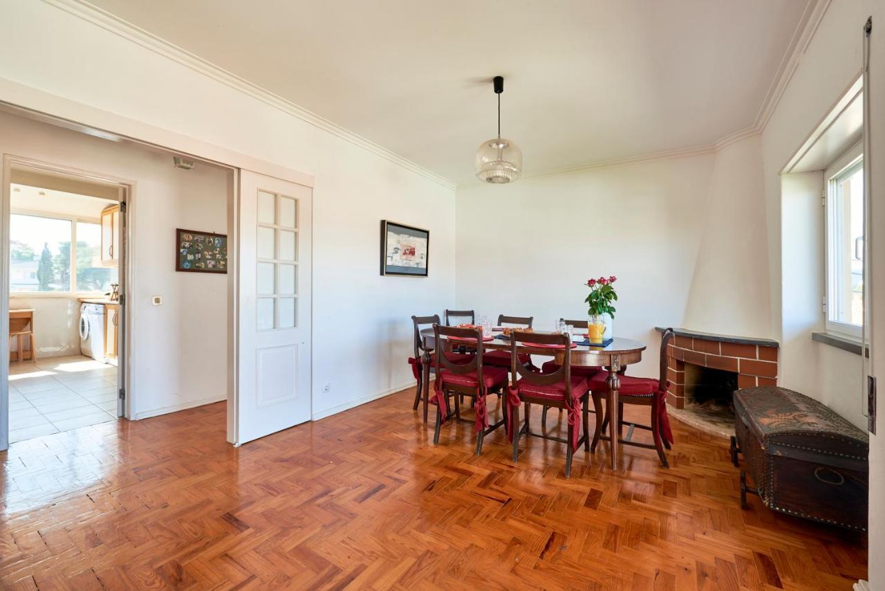 Bright Apartment With Garden In Cascais Exteriör bild